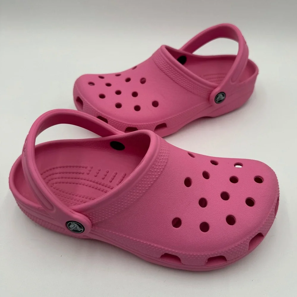 Crocs Classic Clog Barbiecore Summer Water Friendly Kids J5 Pink Flexible Light
